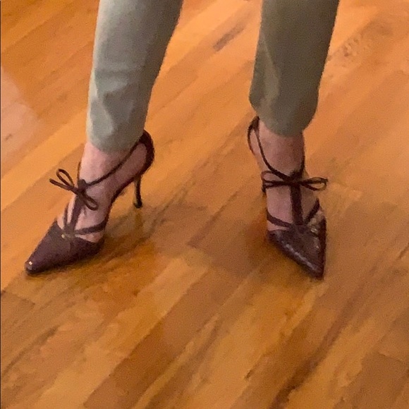 Manolo Blahnik Shoes - Manolo Blahnik snakeskin open side pump